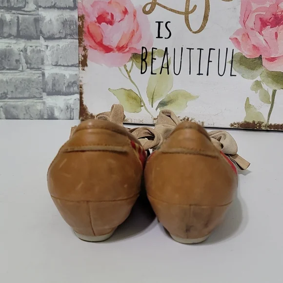 Irregular Choice Vintage Floral Low Heel Pumps Top Bow - Picture 5 of 11